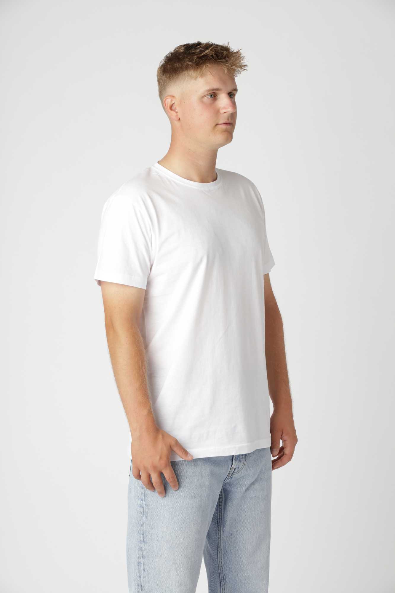 HiddenTrends Basic t-shirt i farven hvid med enzymvasket finish for blød komfort