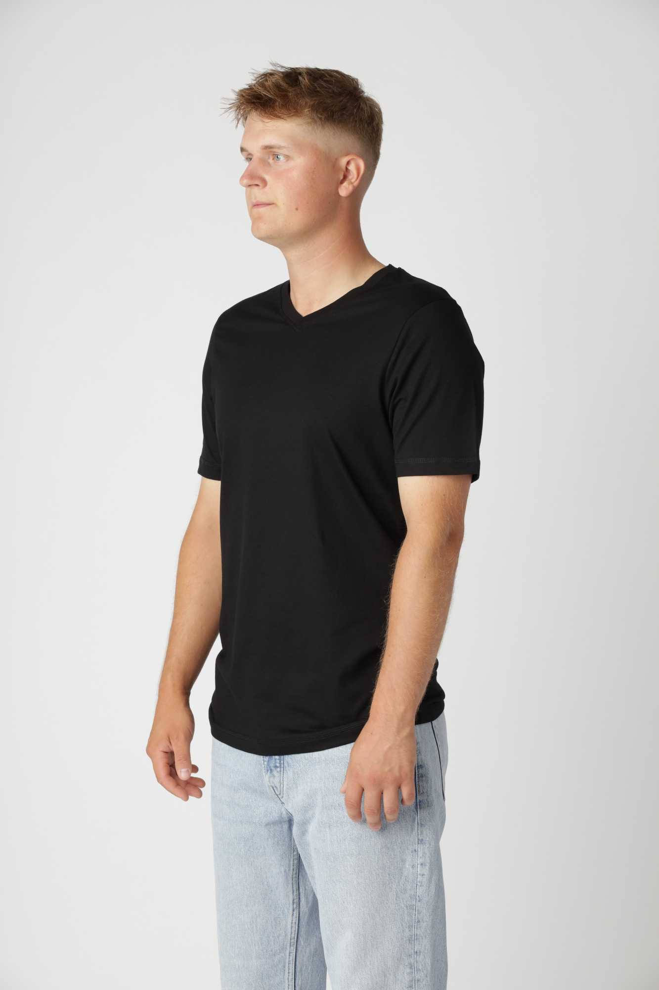 Classic V-hals T-shirt, Sort