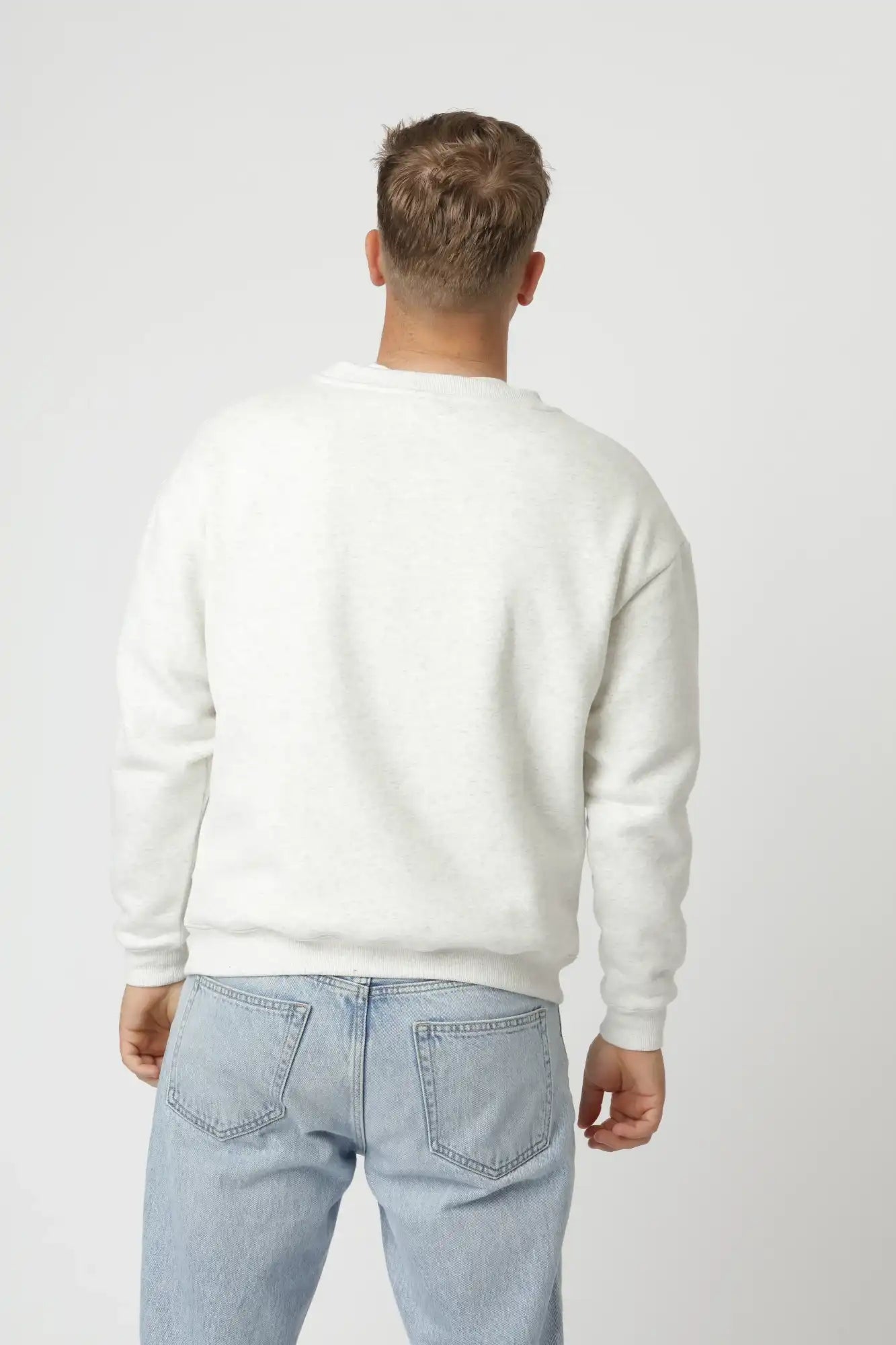 Komfortabel Premium sweatshirt i farven Grå med let og slidstærkt "expo-kashmir" stof