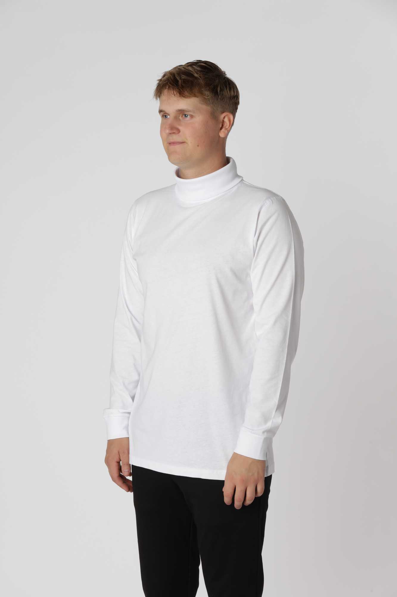Elegant Hvid Turtleneck T-shirt, der kan styles med jeans, chinos eller under en blazer.