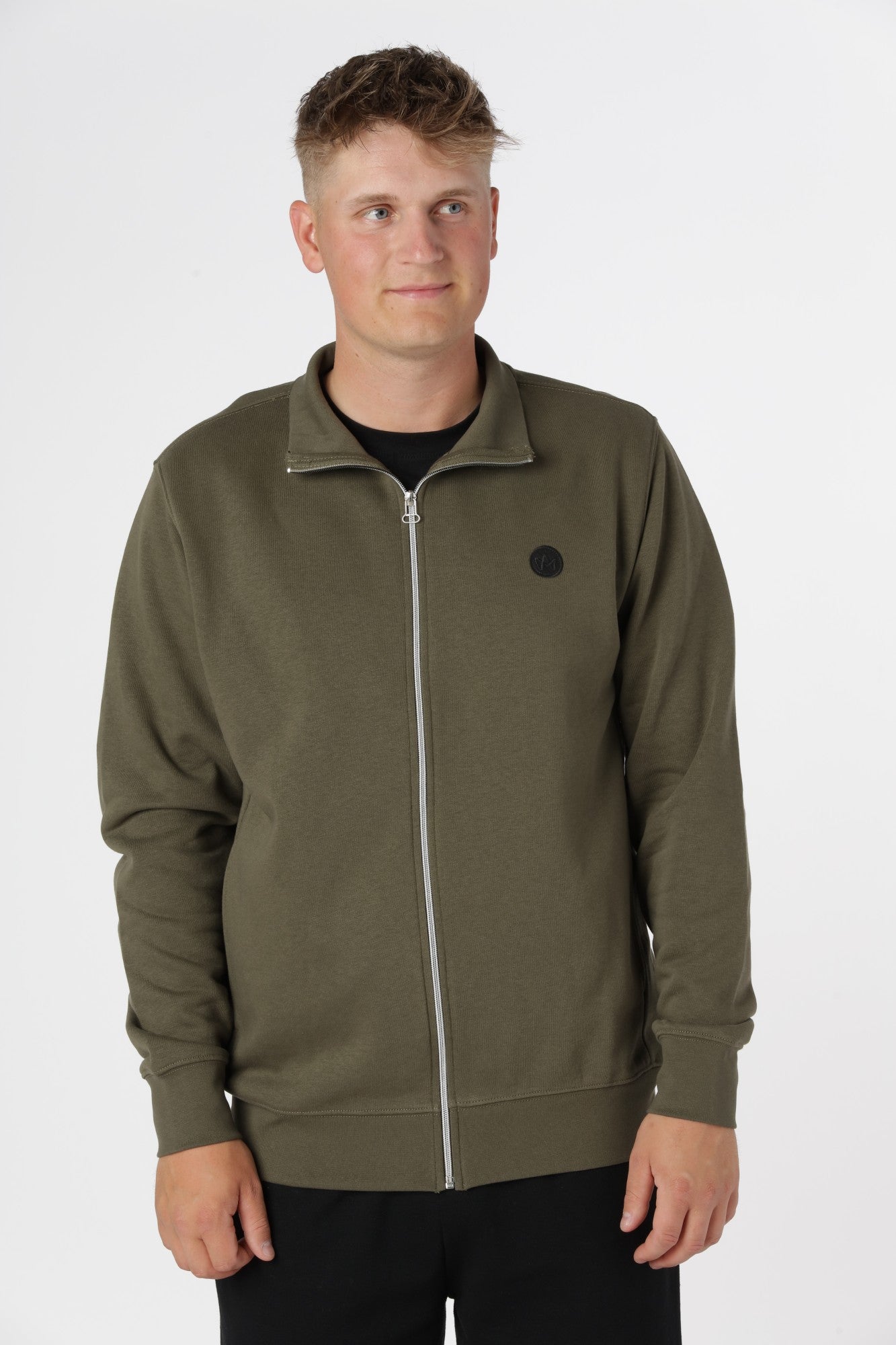 Zip-up Lars, Army