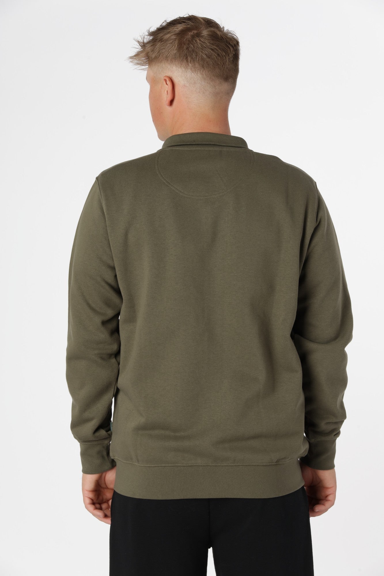 Zip-up Lars, Army