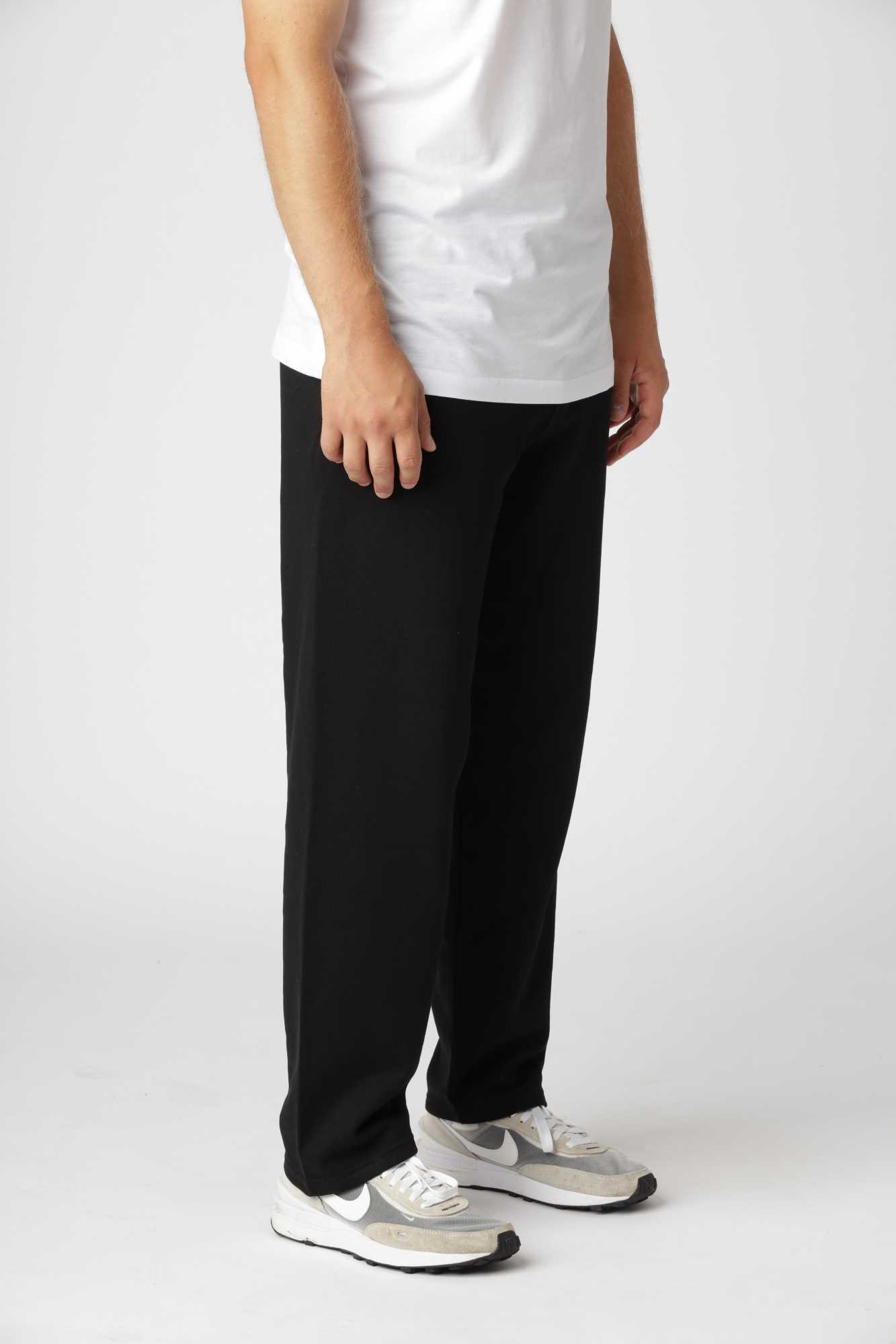 Classic Straight Sweatpants, Sort